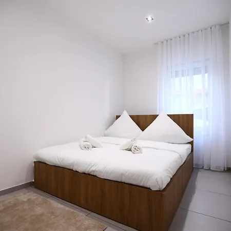 Jam Apartment
