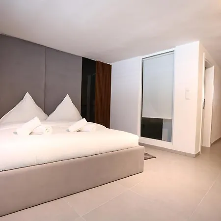 Jam Apartment *